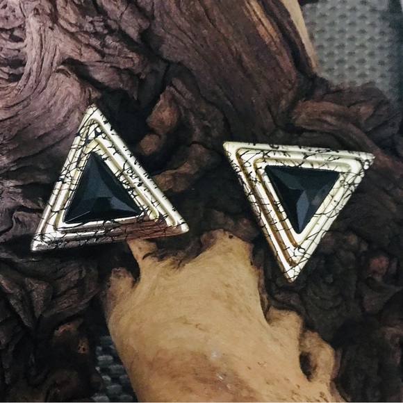Vintage 80’s Gold Tone And Black Marbled Triangular Post 1.75 in Earrings - Picture 7 of 15